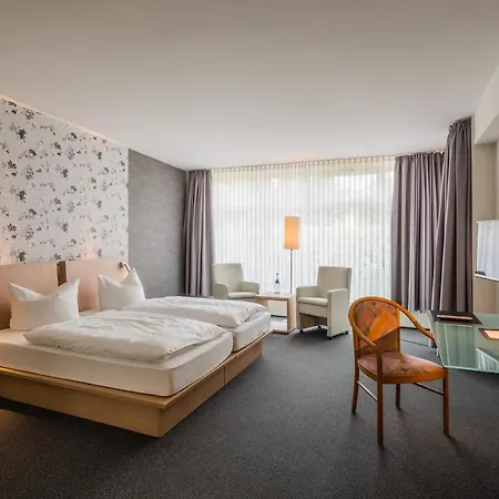 Thoeles Gaestehaus Garni 3* 호야